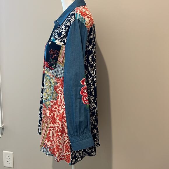 EUC Caleoas Mixed Media‎ Patchwork Drapey Button Down Top Blouse Large L Boho - Picture 7 of 16
